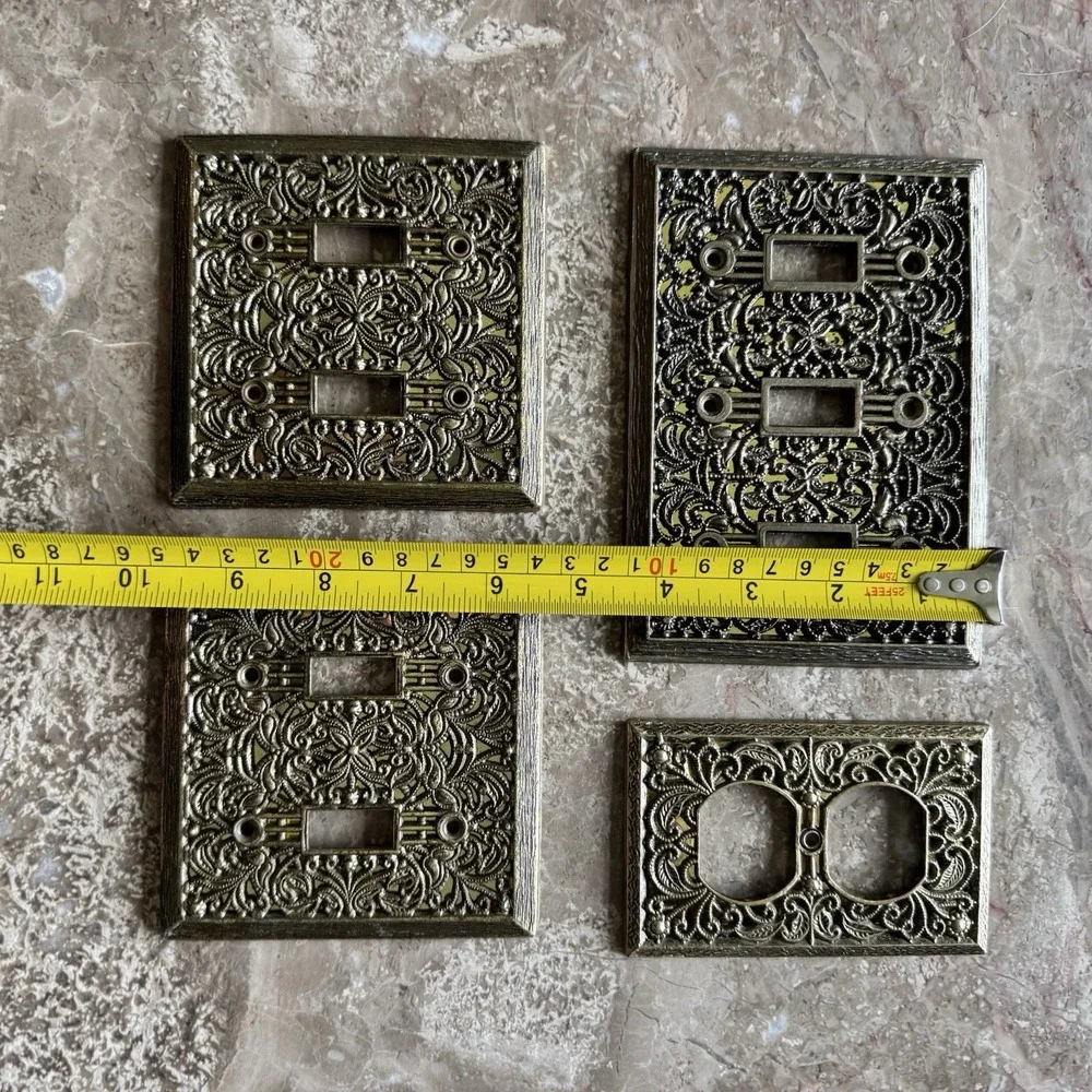 Ornate Filigree Switch Plate/Outlet Cover Lot Of  4 Hollywood Regency Gold Brass